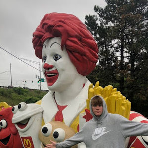 Meet your Posher, Michael